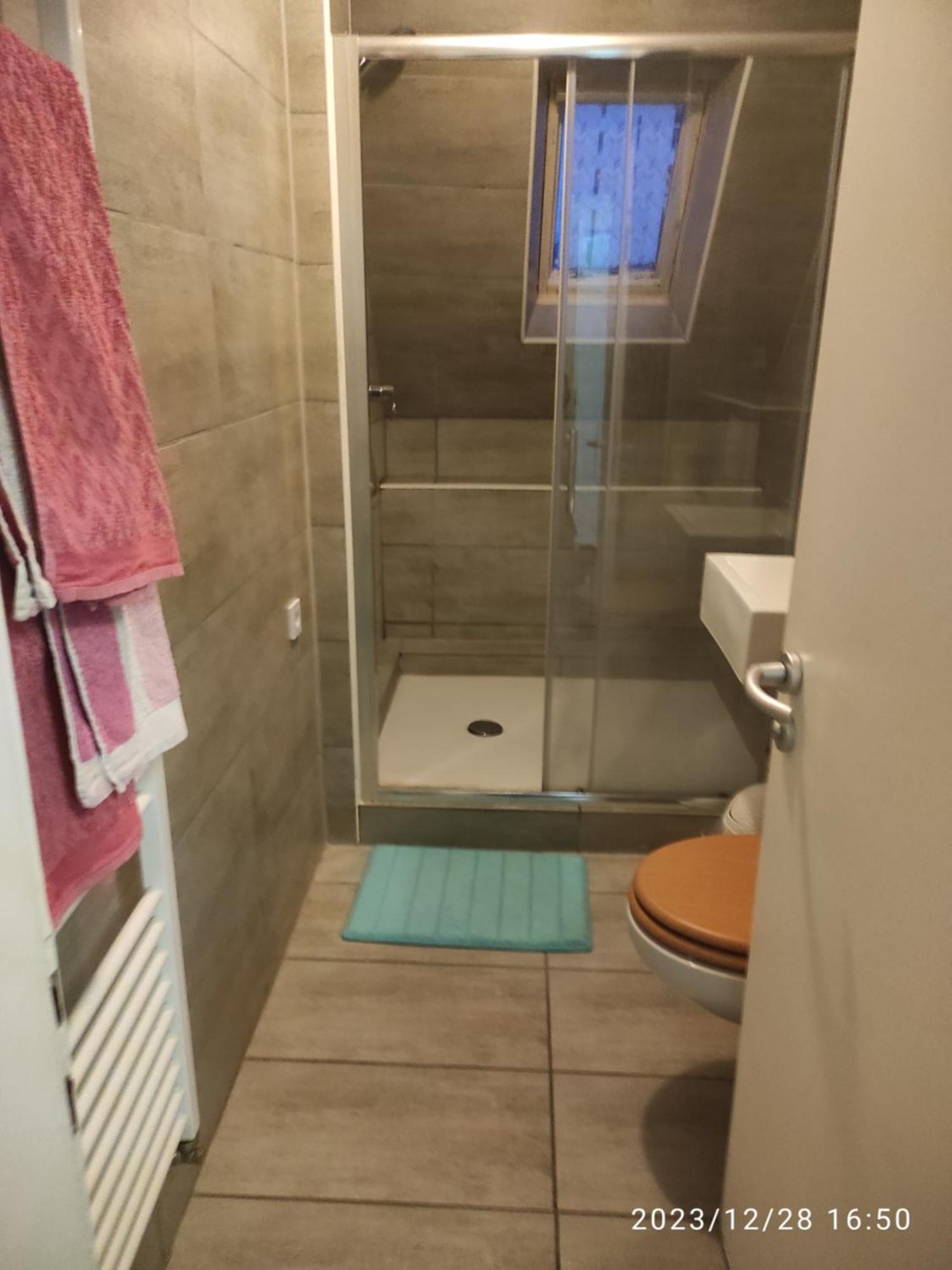 Sauerlaender Ferienwohnung Плеттенберг Экстерьер фото
